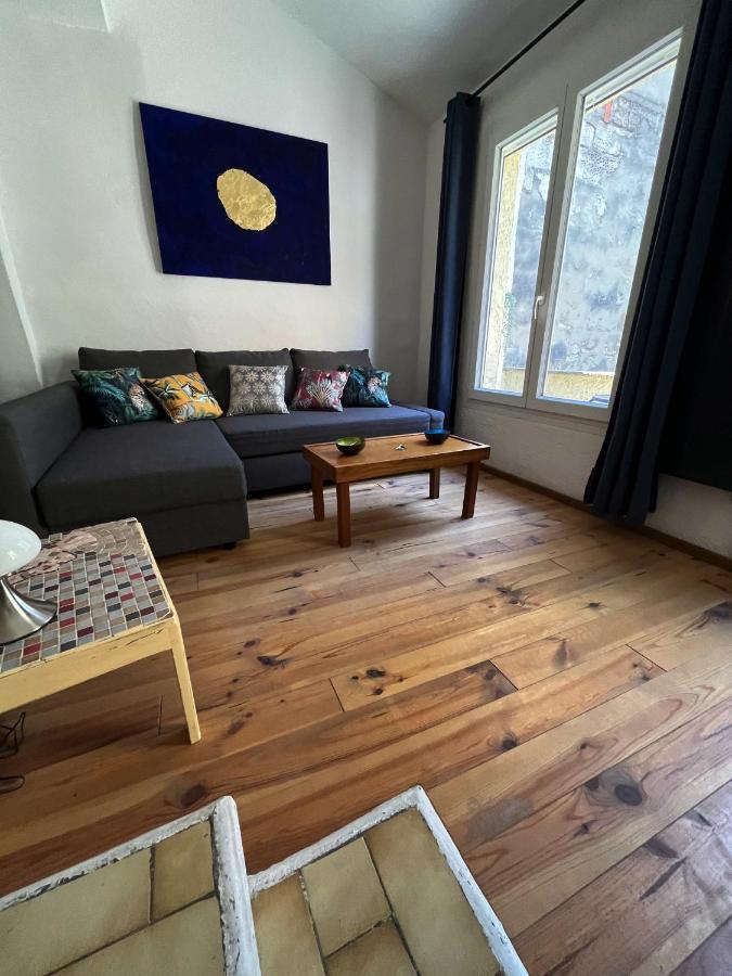 Studio Avec Terrasse Sur Cour, Authentique, Calme Aviñón Exterior foto